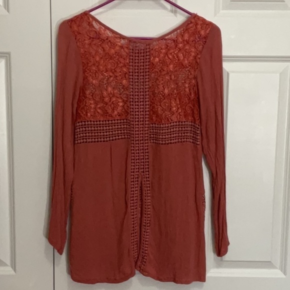 Mimi Blouse - Picture 4 of 9